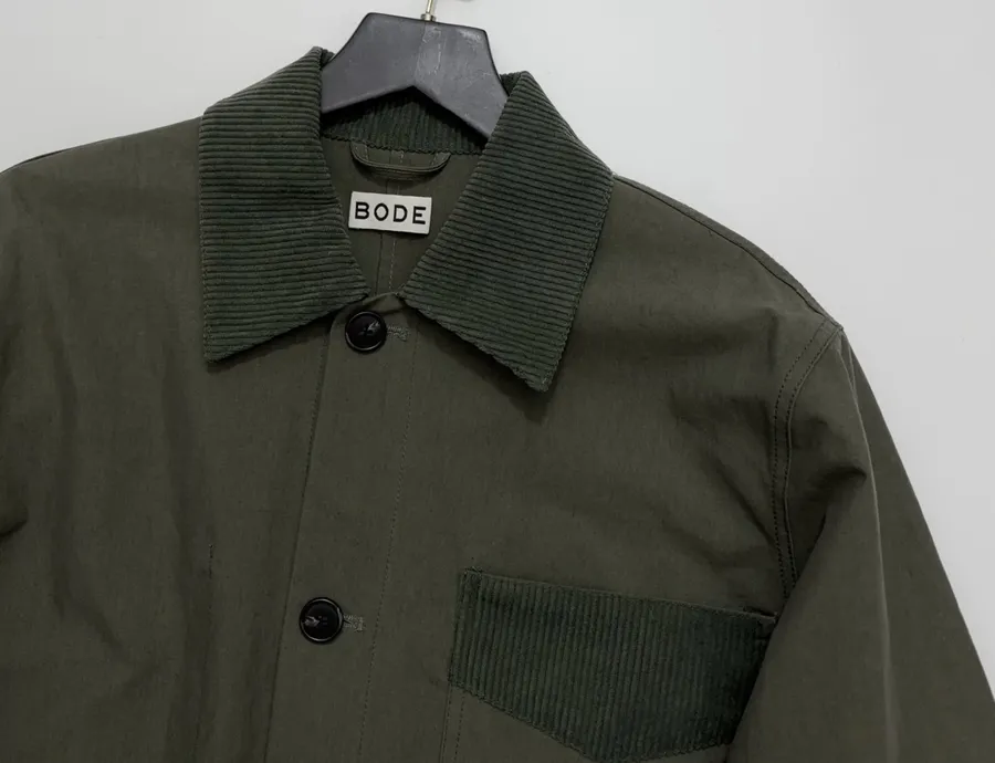 BODE Jacket with Contrast Corduroy Collar in 军绿, product view 02