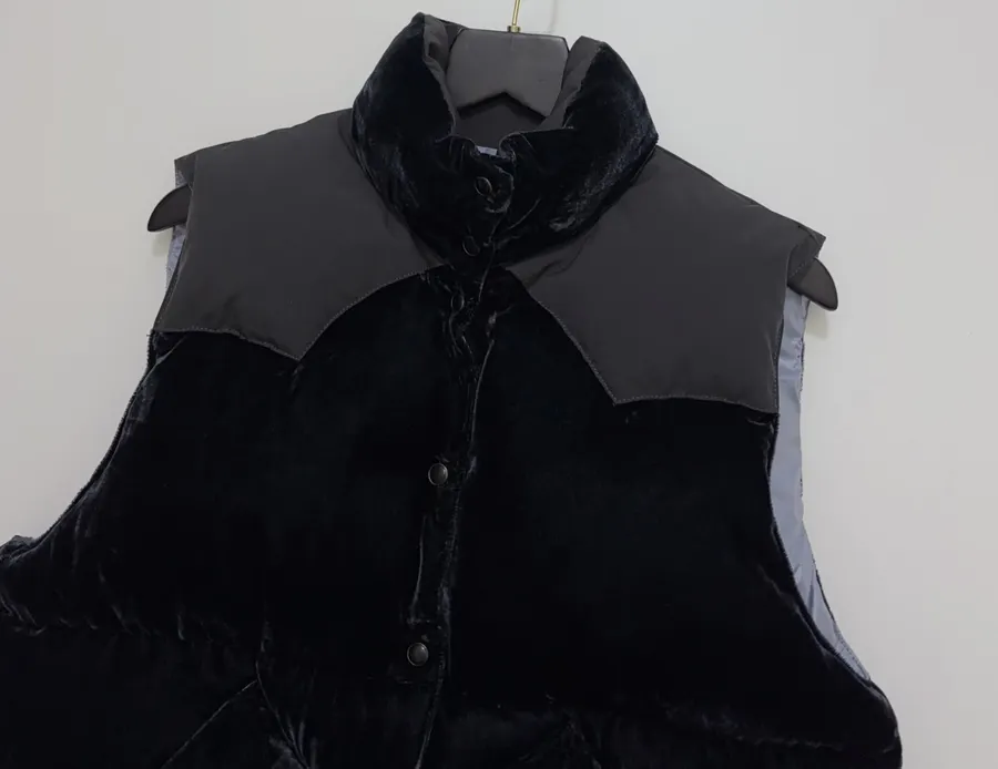 Independent Warm Vest in As Shown, product view 02