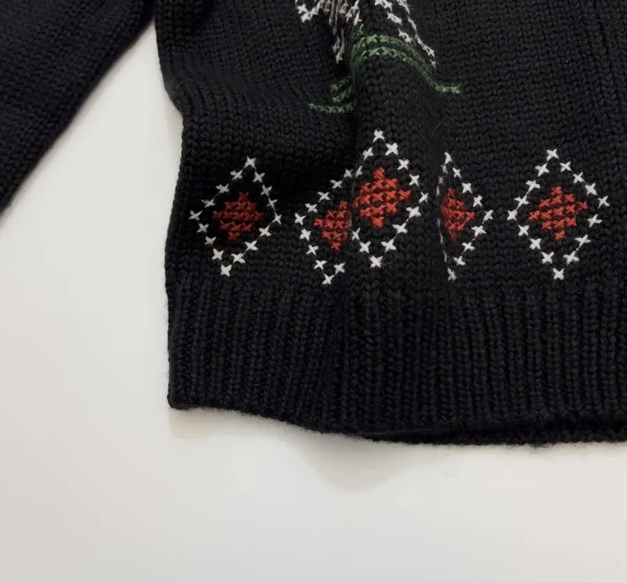 Limited-edition retro rabbit jacquard cropped cardigan, black diamond-quilted pattern, crew neck, relaxed knit jacket in Black, product view 08