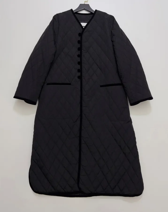 Black Diamond-Quilted Collarless Long Coat in Black, product view 02