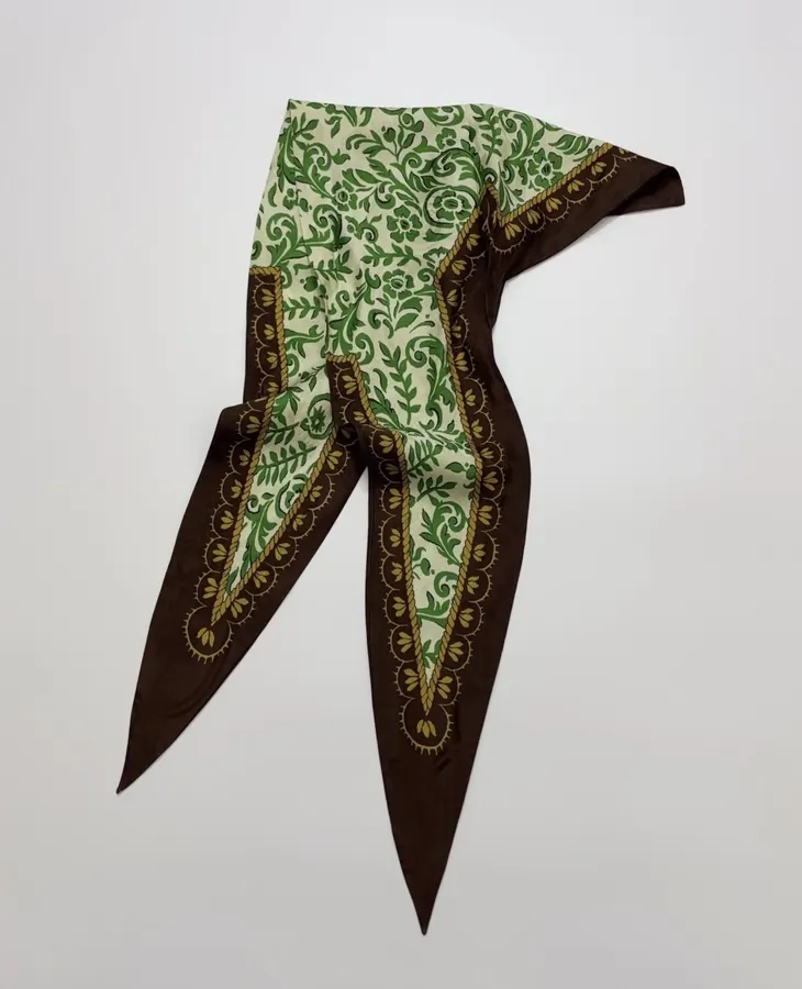 ALEMAIS Ivory and Green Paisley-Print Long-Sleeve Maxi Dress in Ivory and Green, product view 26