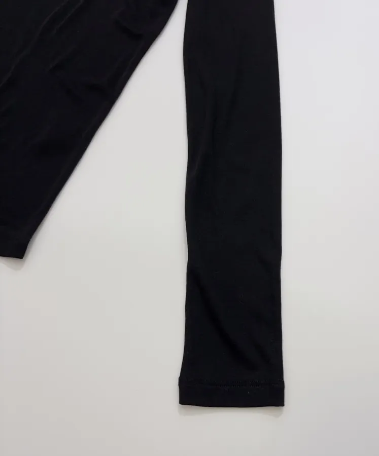 LE 17 SEPTEMBRE Solid-color fitted long-sleeve t-shirt in As Shown, product view 04