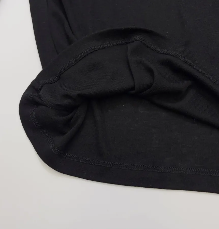 LE 17 SEPTEMBRE Solid-color fitted long-sleeve t-shirt in As Shown, product view 08