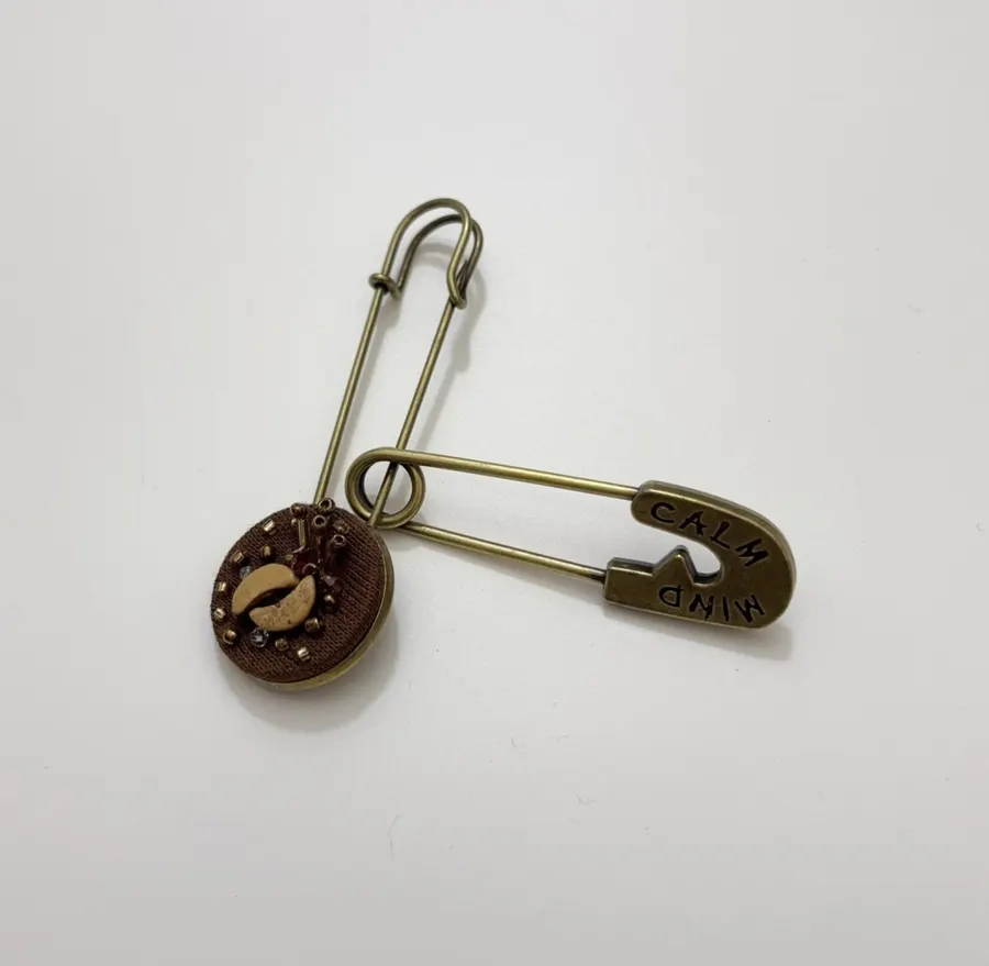 后腰松紧复古别针装饰宽松直筒牛仔裤，As Shown，商品图 16