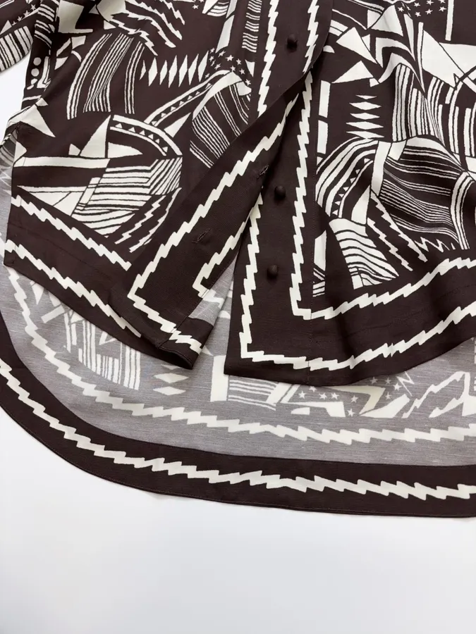 ALEMAIS Black and Ivory Geometric-Print Longline Shirt in Black and Ivory, product view 14